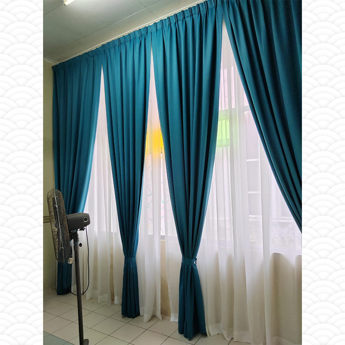 french-pleat