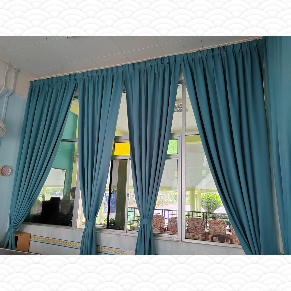 french-pleat