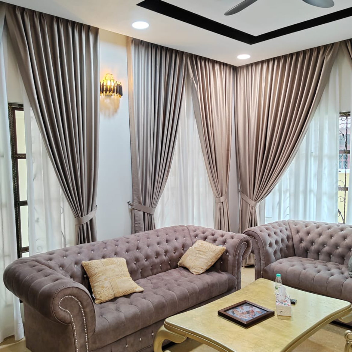 french-pleat