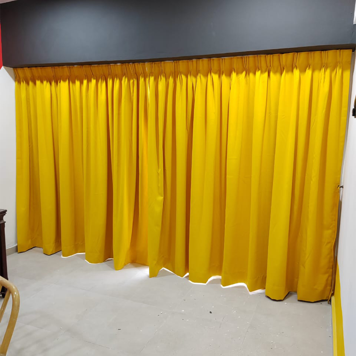 french-pleat